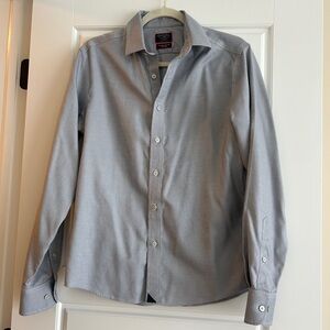 Men’s Slim Fit Untuckit Shirt